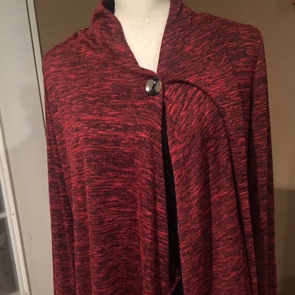 Flyaway Top - Picture 2 of 7